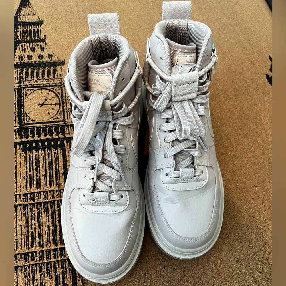 Wmns Air Force 1 High Utility 2.0 ‘Arctic Pink Gum’ DC3584-200
